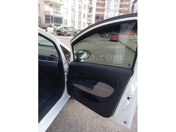 Sahibinden Fiat Linea 1.3 Multijet Active Plus 2012 Model  290.000 km Beyaz