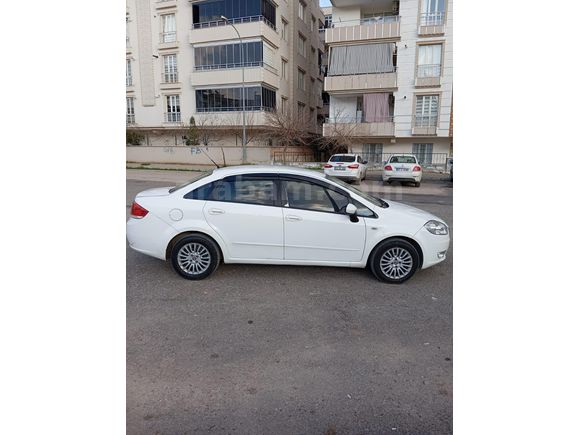 Sahibinden Fiat Linea 1.3 Multijet Active Plus 2012 Model  290.000 km Beyaz