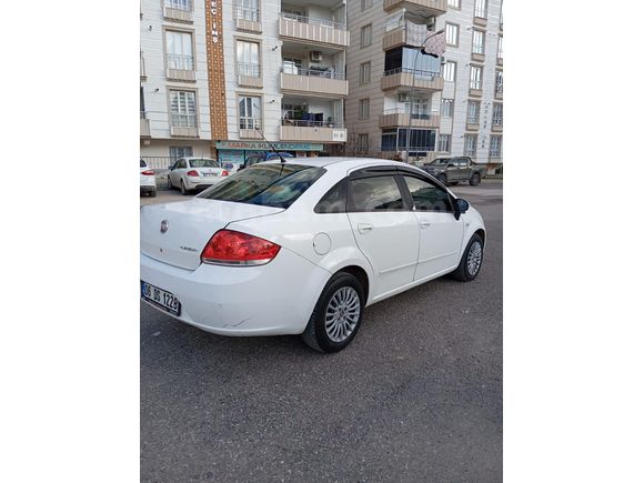 Sahibinden Fiat Linea 1.3 Multijet Active Plus 2012 Model  290.000 km Beyaz