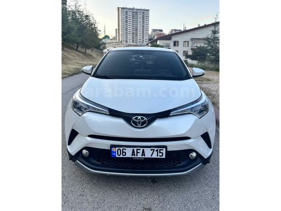 Sahibinden Toyota C-HR 1.2 Turbo Diamond  2017 Model (EV ALDIĞIM İÇİN SATIYORUM) 
