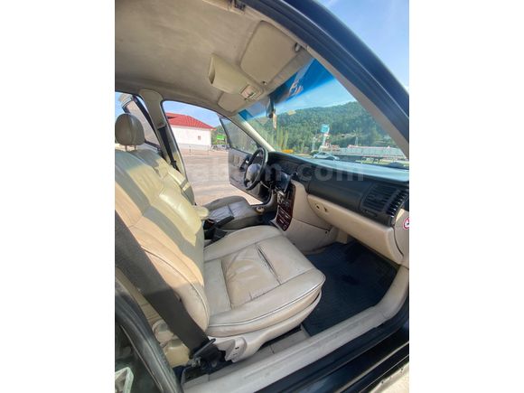 Sahibinden Opel Vectra 2.0 CDX 2001 Model  380.000 km Siyah