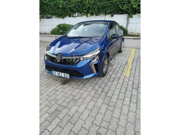 Sahibinden Renault Clio 1.0 TCe Evolution 2025 Model