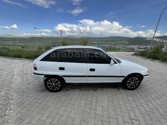 Sahibinden Opel Astra 1.4 GL 1992 Model 