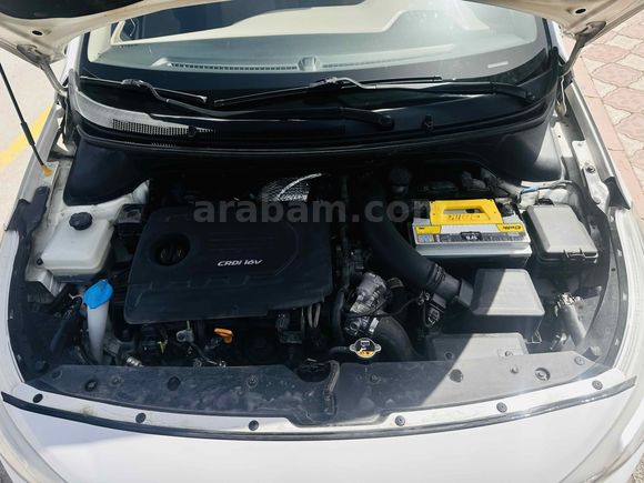 Sahibinden Hyundai i20 1.4 CRDi Style 2015 Model 