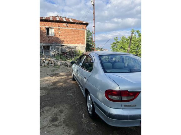 Sahibinden Renault Megane 1.6 RXT 2001 Model 