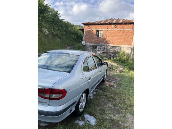 Sahibinden Renault Megane 1.6 RXT 2001 Model 