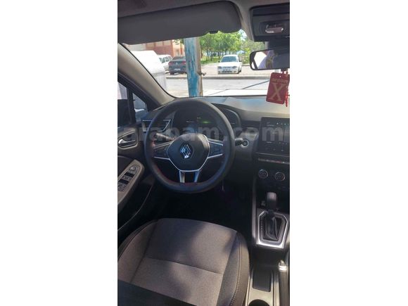 Sahibinden Renault Clio 1.0 TCe Evolution 2024 Model 