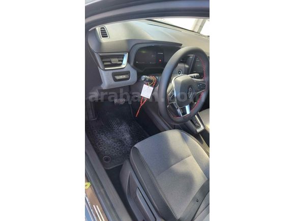 Sahibinden Renault Clio 1.0 TCe Evolution 2024 Model 