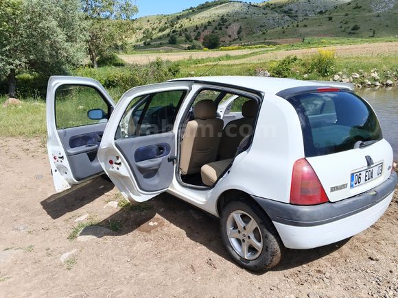 Sahibinden Renault Clio 1.6 RTE 1999 Model