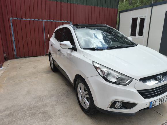  Hyundai ix35 1.6 GDI Style Plus APA  2012 Model 