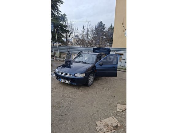 KLİMALI / 1.6 16 VALF CLX ZETEC EFI / DEĞİŞENSİZ