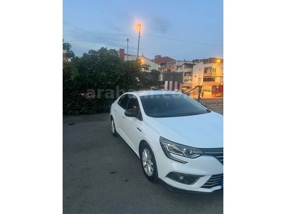 Sahibinden Renault Megane 1.5 dCi Touch 2017 Model 
