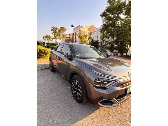 
2022 Citroën C4 Shine EAT8 | Boyasız Değişensiz Hatasız | Kazasız | Masrafsız”