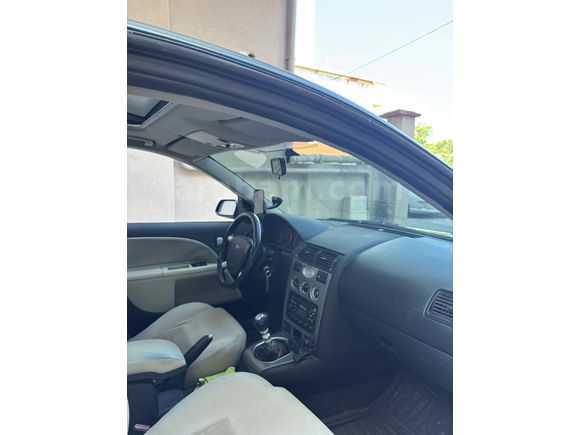 Sahibinden Ford Mondeo 2.0 Ghia 2001 Model 