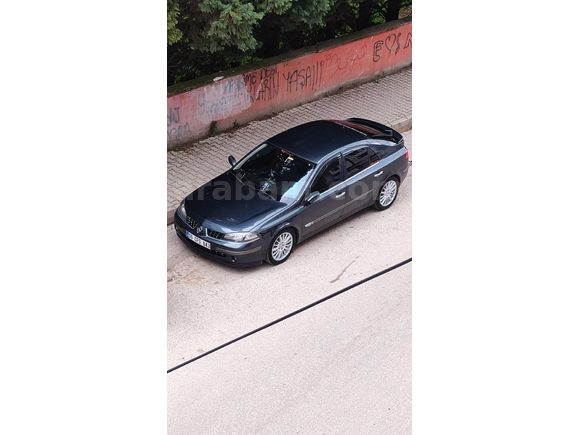 Sahibinden Renault Laguna 2.0 Dynamique 2005 Model