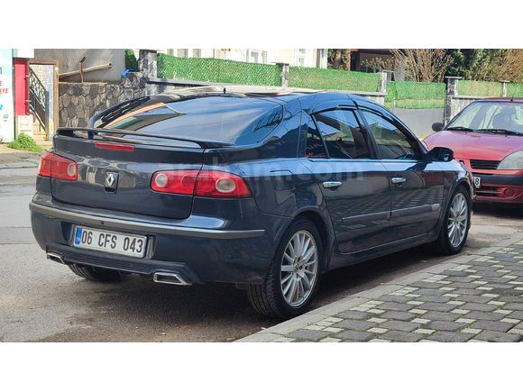 Sahibinden Renault Laguna 2.0 Dynamique 2005 Model