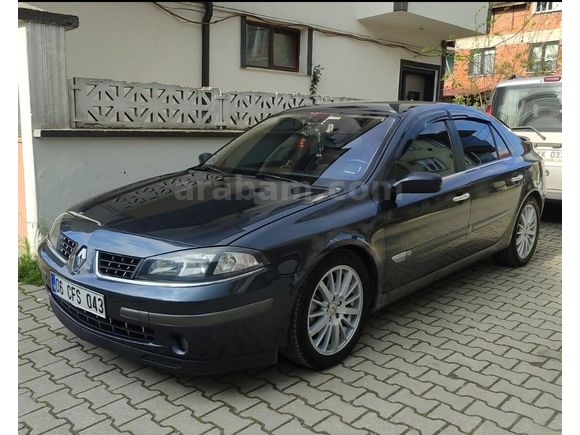 Sahibinden Renault Laguna 2.0 Dynamique 2005 Model