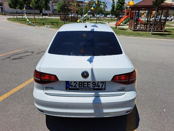 SAHİBİNDEN HATASIZ VW JETTA