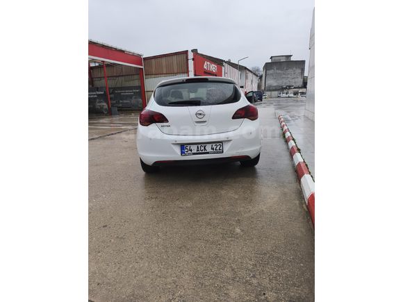 Sahibinden Opel Astra 1.6 Sport 2011 Model