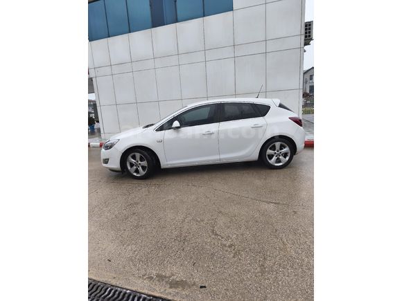 Sahibinden Opel Astra 1.6 Sport 2011 Model