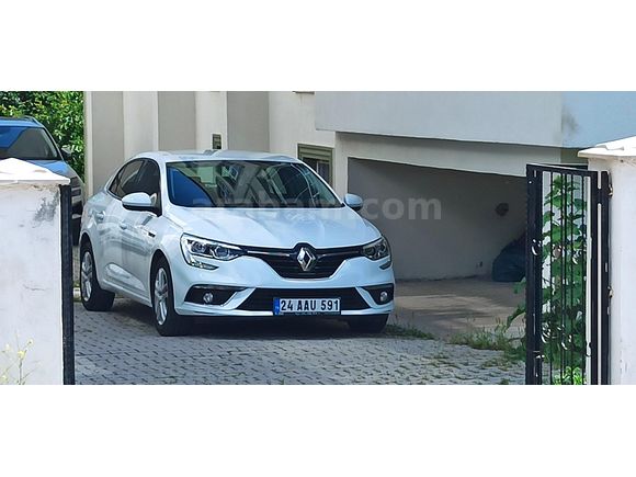 Sahibinden Renault Megane 1.3 TCe Joy 2020 Model