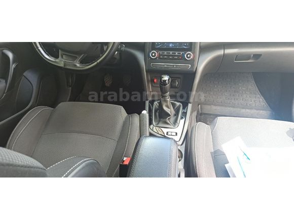 Sahibinden Renault Megane 1.3 TCe Joy 2020 Model