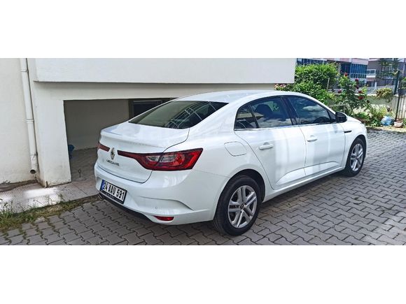 Sahibinden Renault Megane 1.3 TCe Joy 2020 Model
