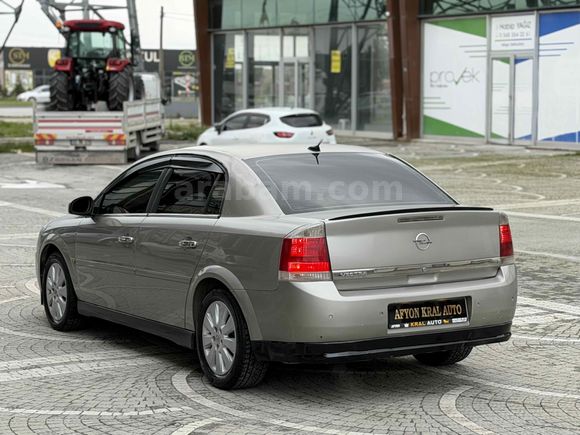 Galeriden Opel Vectra 1.6 Elegance 2004 Model Afyonkarahisar