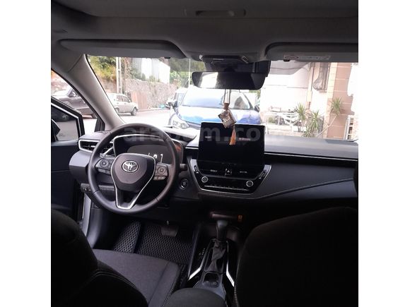 Sahibinden Toyota Corolla 1.5 Flame X-Pack 2025 Model