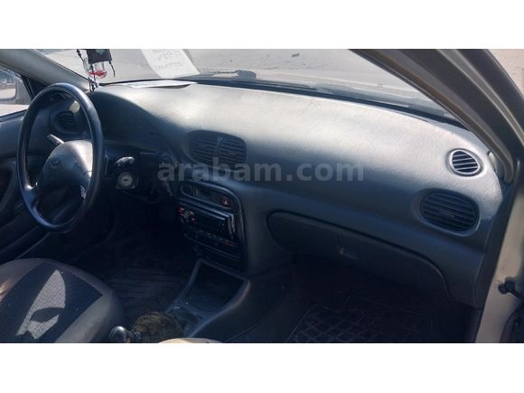 Galeriden Hyundai Accent 1.3 GLS 1998 Model Sakarya