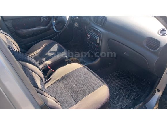 Galeriden Hyundai Accent 1.3 GLS 1998 Model Sakarya