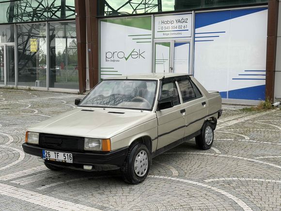 Galeriden Renault R 9 1.4 Broadway 1987 Model Afyonkarahisar