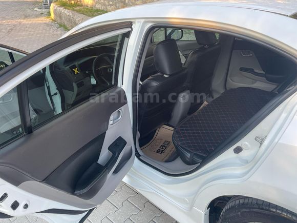 Sahibinden Honda Civic 1.6i VTEC Eco Elegance 2013 Model