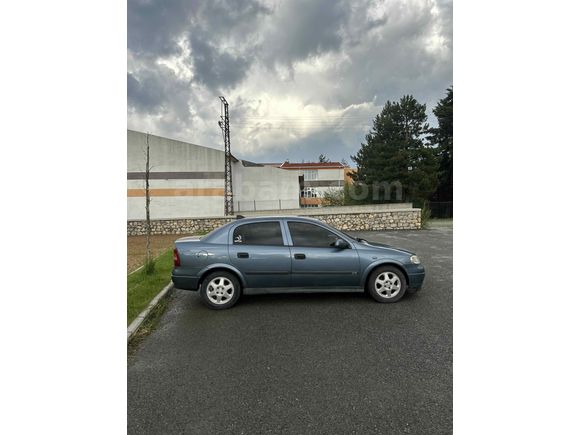 Sahibinden Opel Astra 1.6 Elegance 2001 Model 