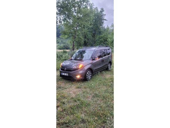 Sahibinden Fiat Doblo Combi 1.6 Multijet Premio Plus 2022 Model