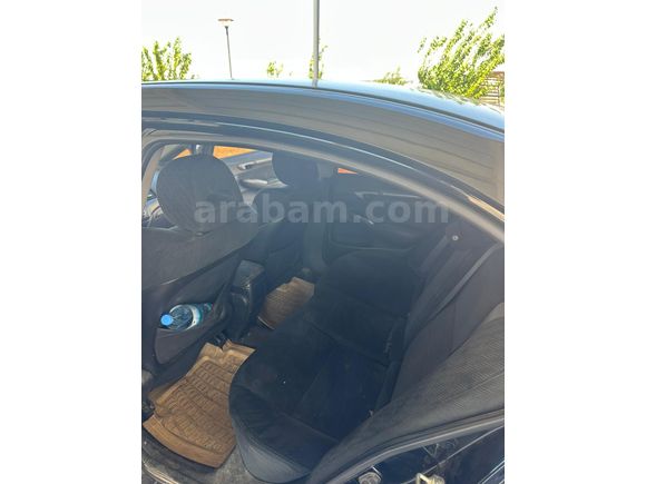 Sahibinden Honda Civic 1.6i VTEC Premium 2010 Model