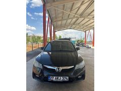 Sahibinden Honda Civic 1.6i VTEC Premium 2010 Model