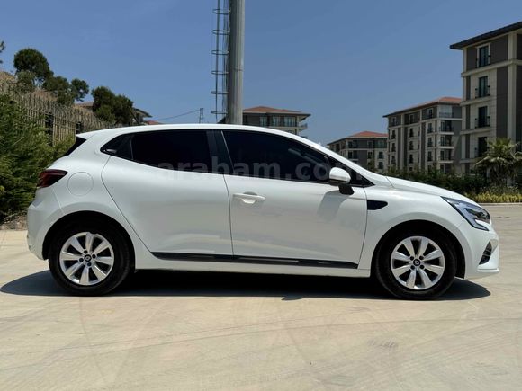 Sahibinden Renault Clio 1.0 SCe Joy 2021 Model 