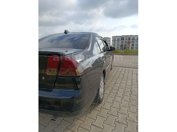 Sahibinden Honda Civic 1.6i VTEC LS 2004 Model