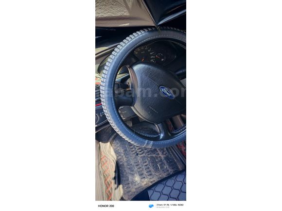 Sahibinden Ford Focus 1.4 Comfort 2004 Model
