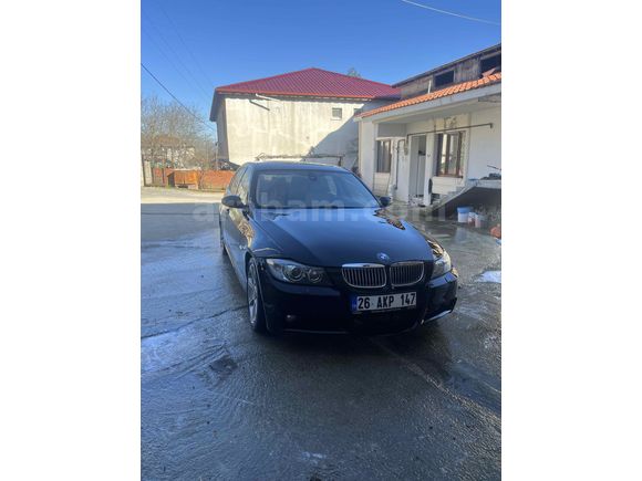 SAĞLIKÇIDAN AKP PLAKALI  