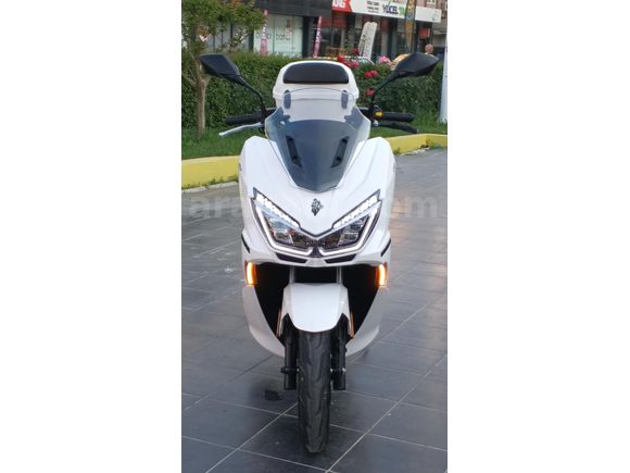 SIFIR AYARINDA 500 KM DE STRADA