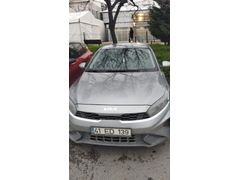Sahibinden Kia Cerato 1.6 MPI Elegance 2022 Model İstanbul 47.000 km Gri (titanyum)