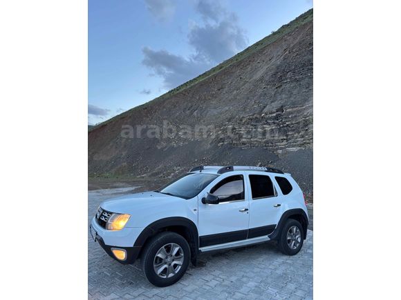Sahibinden Dacia Duster 1.5 dCi Laureate 2015 Model 