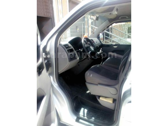 Sahibinden Volkswagen MultiVan 2.5 TDI 2005 Model  450.000 km Gri (Gümüş)