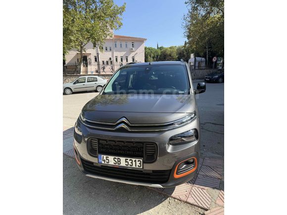 Sahibinden Citroen Berlingo 1.5 BlueHDI Shine Bold 2023 Model 