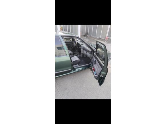 Renault 19  Europa