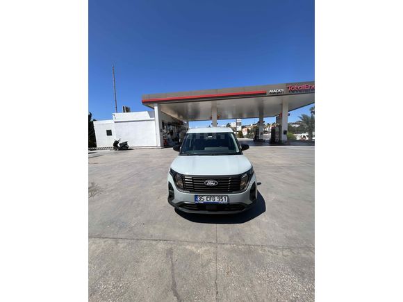 Sahibinden Ford Tourneo Courier 1.5 EcoBlue Deluxe 2024 Model 