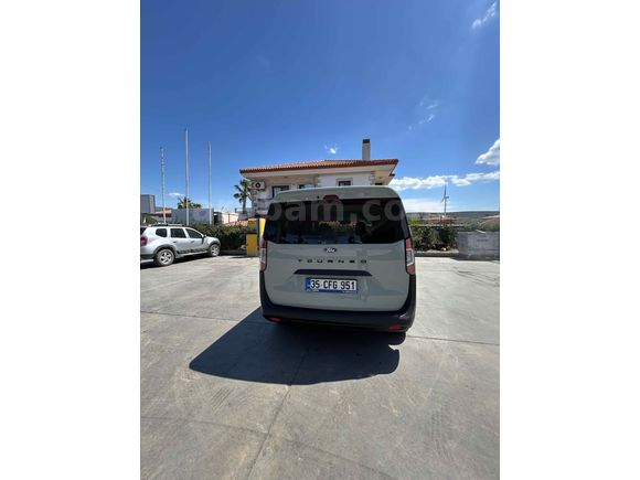 Sahibinden Ford Tourneo Courier 1.5 EcoBlue Deluxe 2024 Model 
