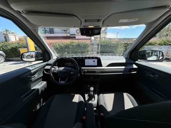 Sahibinden Ford Tourneo Courier 1.5 EcoBlue Deluxe 2024 Model 